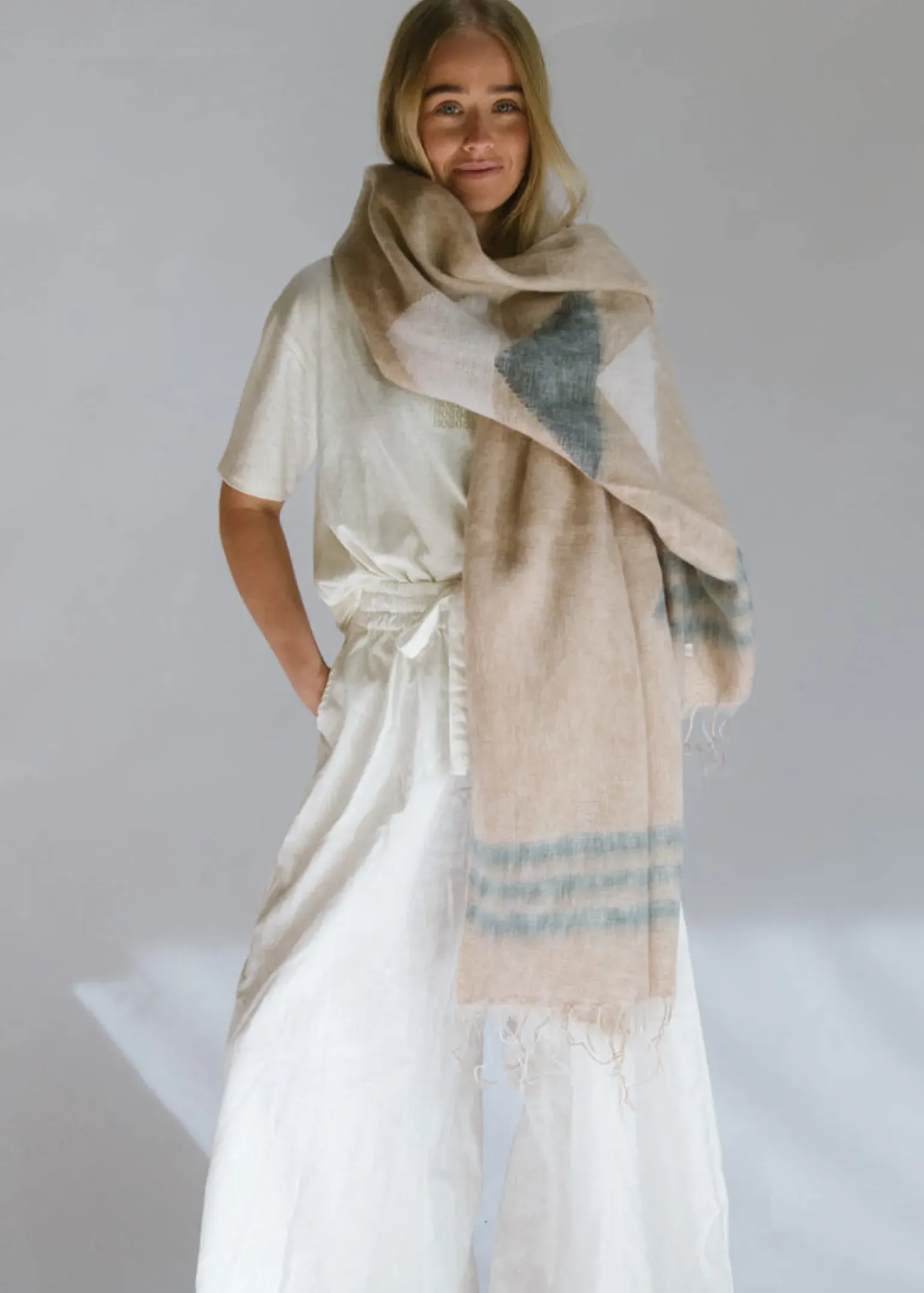Hobo & Hatch Scarf- Aztec Vanilla
